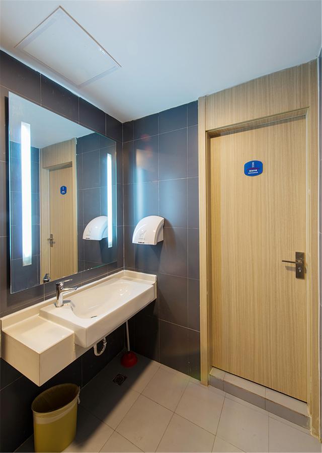 Hanting Hotel Nanjing Wutang Square Luaran gambar